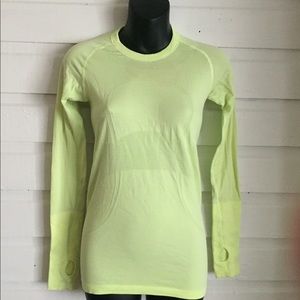 Nice Lululemon long sleeve Top